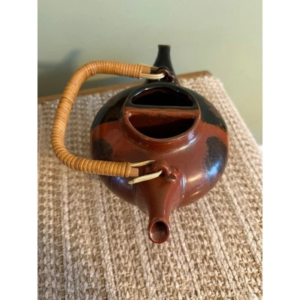 Takahashi Tea Pot Pottery Black/Brick Red Tip Dual Spout Straw Handle
